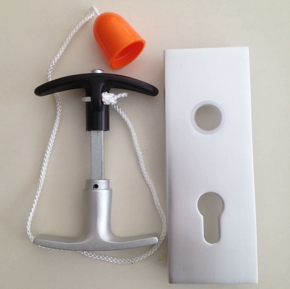 Alu Torgriffgarnitur 9mm mit Außenschild-1600-2